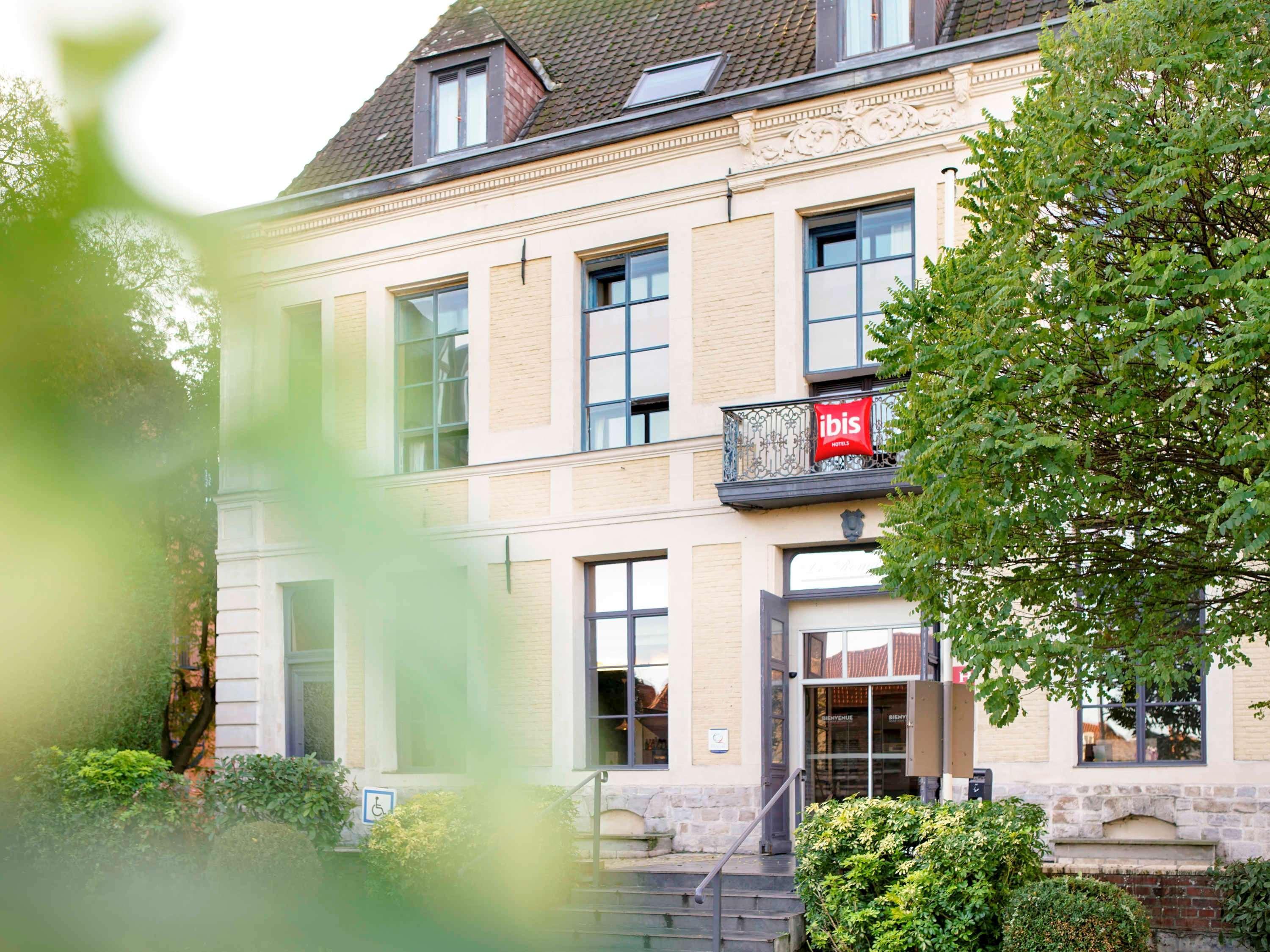 Ibis Douai Centre Hotel Exterior foto
